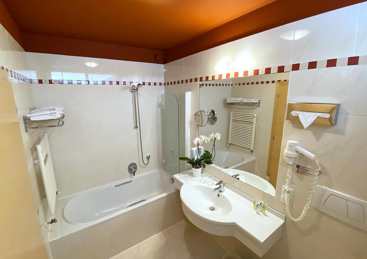 Hotel Eberle Bolzano Dış mekan fotoğraf